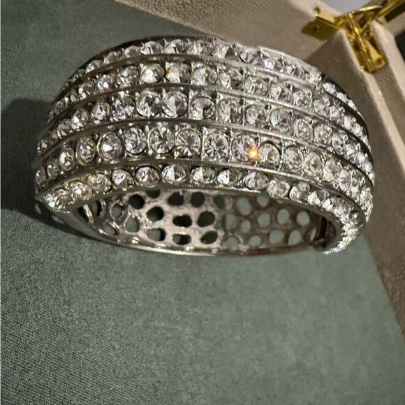 WIDE SILVER RHINESTONE HINGED CUFF BRACELET – 2.5” x 2.7” STATEMENT BANGLE - Picture 9 of 17